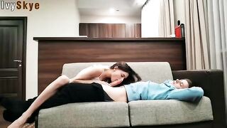 Girlfriend is horny, she needs to fuck early in the morning
