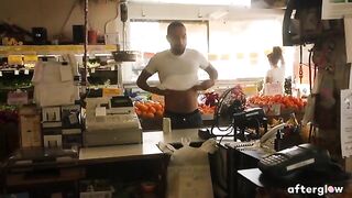Mickey Mod and pregnant Maxine Holloway enjoy public sex