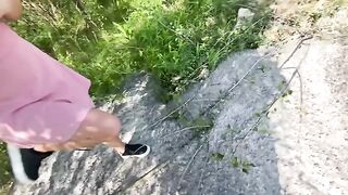 A pick up guy is fucking a girl he found on the street