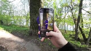 A guy made cumshot right at the girl’s mouth on the city streets