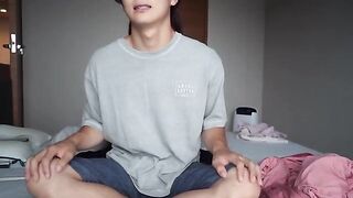 A cute girl with an amazing body gives a blowjob and gets facesitting in a thrilling scene