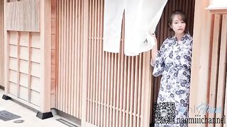 I'm a girl from a country far, far away. Be my samurai!