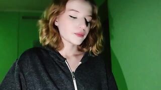 My parents are at home, let's have sex in the hall