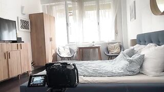 A sexy woman said goodbye to her lover in a steamy encounter