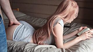 A sexy girl agreed to have sex with me for a few minutes only