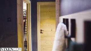 Petite skier Sonya has passionate sex in the Alps with a stunning Vixen