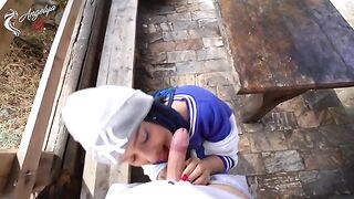 Hot outdoor blowjob after a photo shoot with young tourists