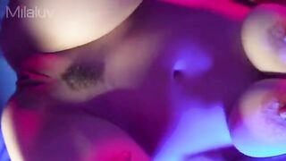 Meaty pussy lips get filled with cum inside and outside