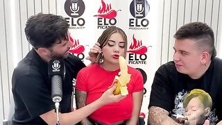 The interview with Elo Podcast ended in a mess and a cumshot