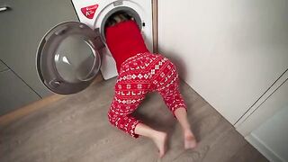 A step mom got stuck in the washing machine and her stepson helped her