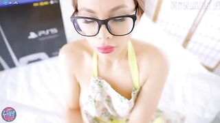 No toy can compare with my pussy, a sensual homemade scene that captivates