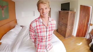 A fan received a cumshot and a creampie from her favorite actor