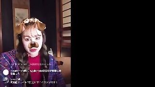 I fucked my big ass girlfriend and gave her creampie during an Instagram live stream