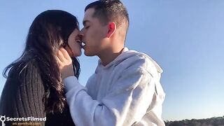 A girl from Tinder was not shy and fucked with me in the park