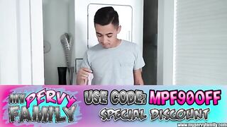 A big-assed stepsister asks her stepbrother to stop cleaning for sex