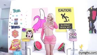 Skinny blonde Slimthick Vic gets her pussy filled with sticky cream