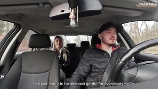 A hot girl got into the taxi and agreed to have sex for free