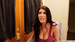 Makeup sex with a hot chick and a guy who has great skills in bed