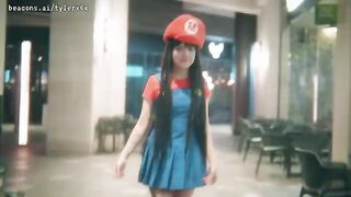 Exhibitionist sex with Princess Peach in the cinema, a thrilling Super Mario twist!