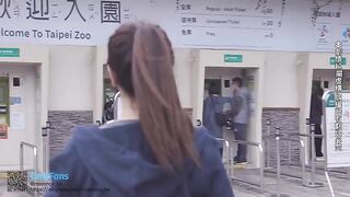 Hot girl fucks with her boyfriend in a sex vlog in Taipei