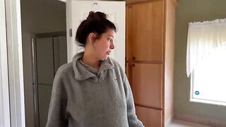 A pregnant girl tried to get a better housing deal