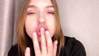 A girl with a juicy ass enjoys herself while at home alone, indulging in a sensual solo session that mirrors the intimate, glamorous style often seen in videos from Babes, a channel known for featuring top models in sensual settings. Just like their popul