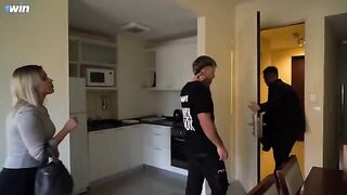 The girl tastes houses with her ass - an intense anal experience