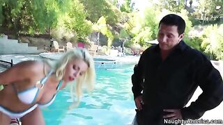 Britney Amber demonstrates her deepthroating skills in this steamy scene