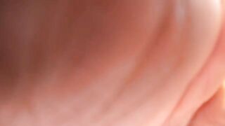 I have a surprise for you... The best double blowjob, exclusive FFM action