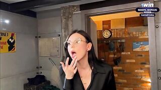 Spying for mom in the shower and cum in her pussy - Eva Soda