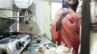 Indian guy and his wife fucked by Mumbai ashu in hardcore action