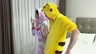 The girl kneads after a TikTok video with her stepsister