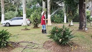 Friends shared the gardener's cock in an amateur threesome