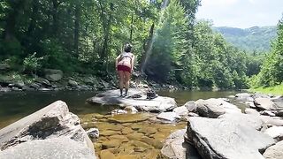 Amateur couple AmyGabe fucked outdoors on their mountain hike