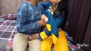 Desi Pari Aunty getting banged for money with clear Hindi audio action