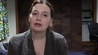 The stepson received an erotic lesson from his stepmom using a Fleshlight