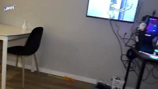 A girl wants to taste her stepbrother's cock - an exclusive video