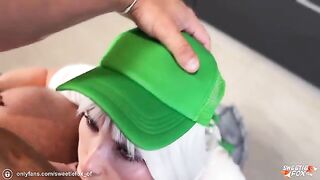Blonde barista offers her ass instead of coffee in a rough encounter