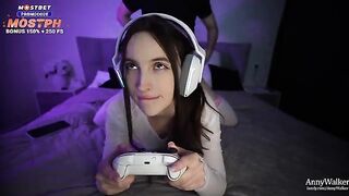 A young gamer gets his dick sucked by his stepsister in a steamy scene