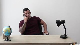 I fucked an agent who wanted to meet my huge cock, a roleplay twist