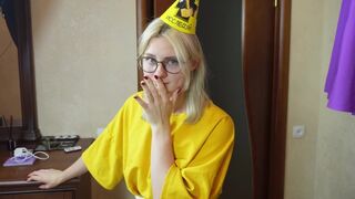 Stepbrother surprised his birthday girl with a special gift