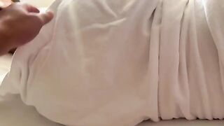 I took my stepdaughter on vacation and got a single bed on purpose, featuring Sisi Rose