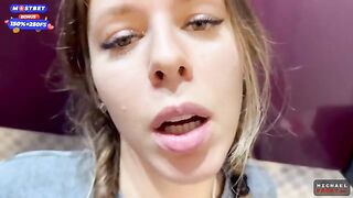The flatmate-girl doesn’t mind periodic fucking in the kitchen