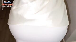 Annoying a lazy secretary with sex in the office