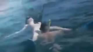 Underwater sex with aqualangists at the bottom of the sea