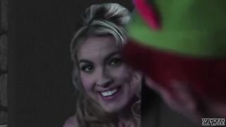 Hot Keira Nicole fucks with a young guy named Peter Pen