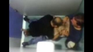 The camera in the toilet shows how two guys are sucking dicks