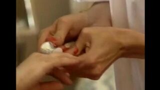 Three girls in anal sex and fisting experiment