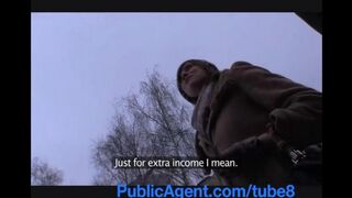 Girl from the street for some money does blowjob right on the sidewalk