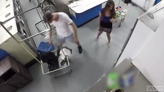 A chick is having sex while doing laundry, cam hidden